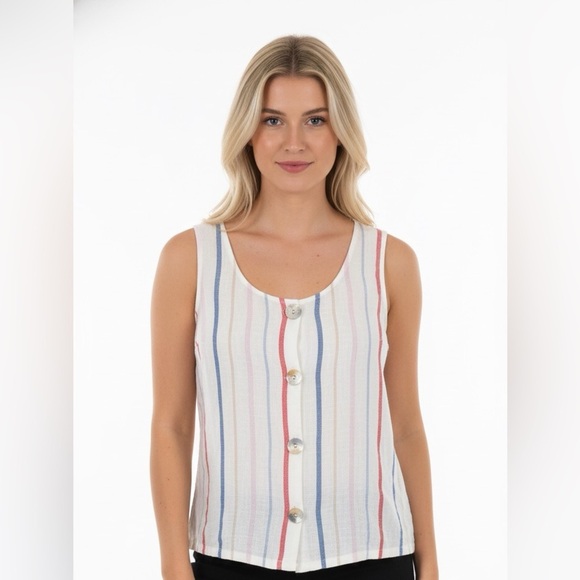 new directions Tops - New Directions size small striped linen top